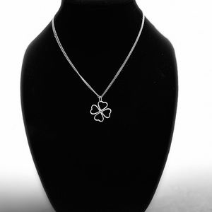 Pandora Petals of Love necklace